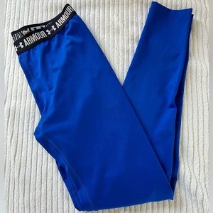 Under Armour base layer leggings. EUC. Approx 34” long. Royal blue